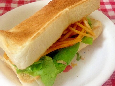 ナポリタンのサンドイッチ♡